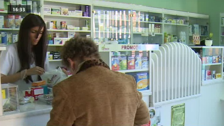 Cu pensie mica si fara compensate Imagine