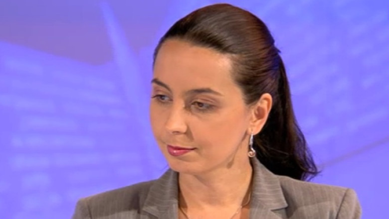 CULTURA POLITICA. Laura Stefan: Noua Constitutie contine prevederi care incalca statul de drept Imagine