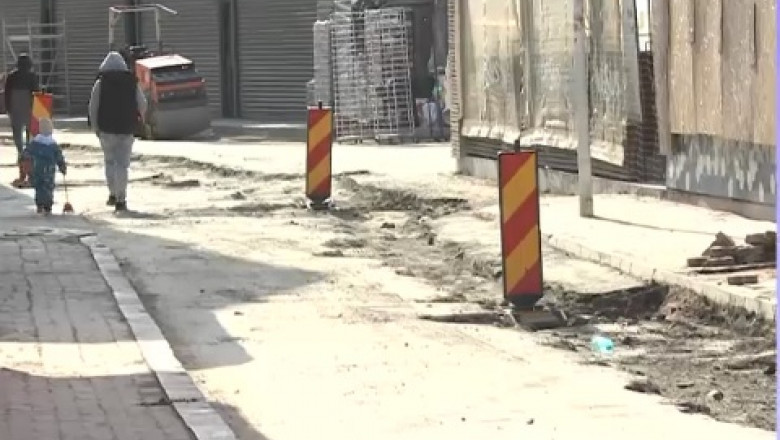 Cum arata Costinesti, cu cateva zile inainte de vacanta de 1 mai Imagine
