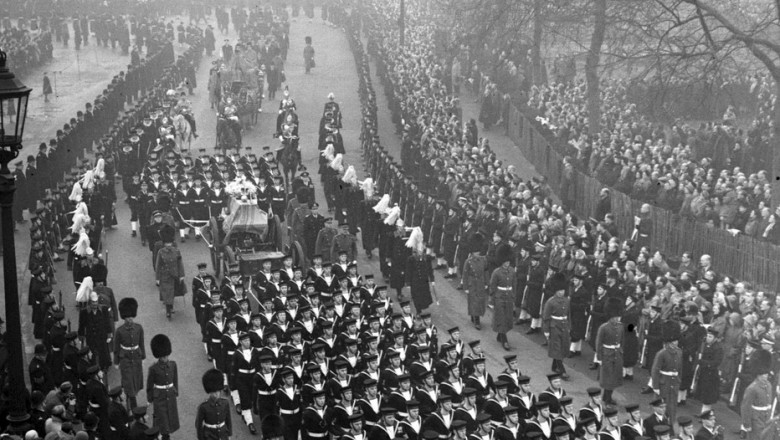 Cum arata Londra in 1952, la funeraliile Regelui George al VI-lea, tatal Reginei Elisabeta a II-a Imagine