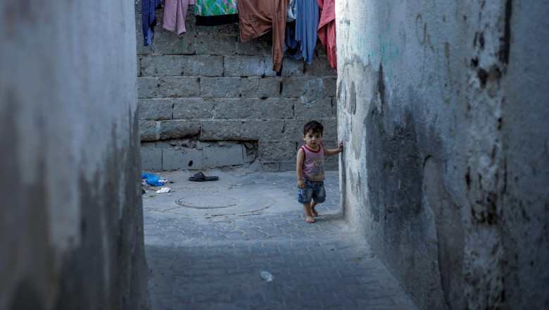 Cum arata viata palestinienilor din Fasia Gaza, "cea mai mare inchisoare in aer liber". Bombardamente, saracie si viitor incert Imagine