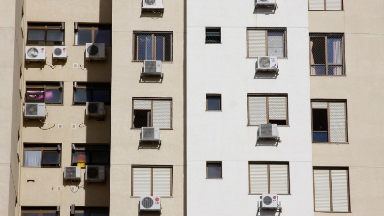 Cum contribuie aerul conditionat la problema valurilor de caldura prelungite. Viitorul climatizarii personale nu suna bine Imagine