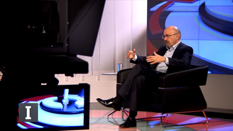 Cum e sa fii poet si om politic in acelasi timp? Raspunde Marko Bela, duminica, la „Impartial” Imagine