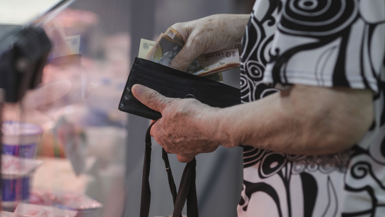 Cum justifica ministrul Muncii erorile din deciziile de recalculare. 1.090 de decizii vor fi revizuite Imagine