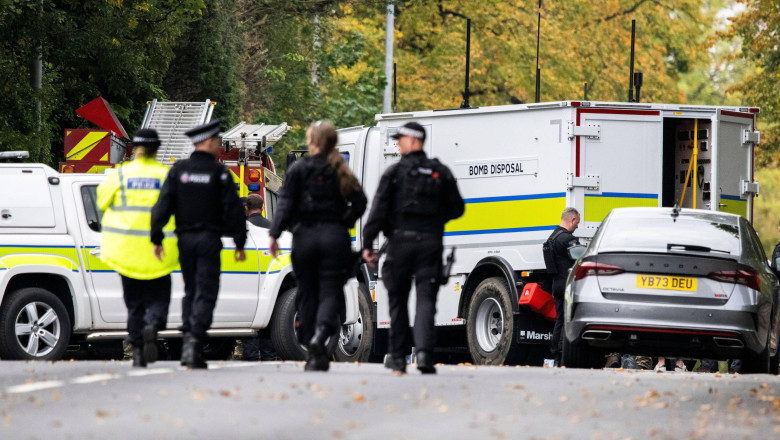 Cum s-a desfasurat atacul de la sinagoga din Manchester. Marturiile oamenilor: „Am crezut ca ar putea fi un foc de artificii” Imagine