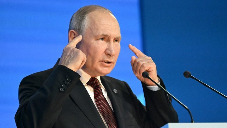 „Cum sa lucrezi in astfel de conditii? Pur si simplu, o absurditate!”. Putin se plange ca Occidentul schimba presedintii prea des Imagine