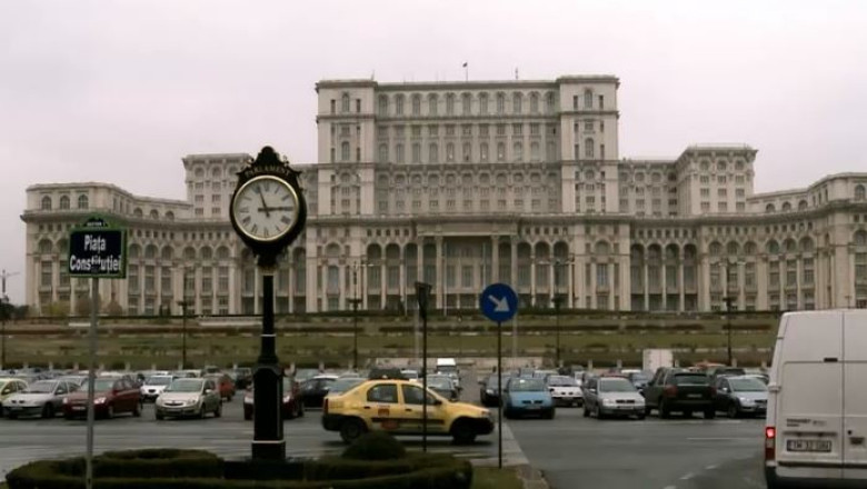 Cum se vor distribui mandatele de senator si deputat in Bucuresti. Ce partid a luat cele mai multe locuri Imagine