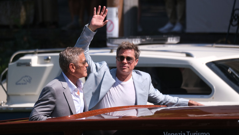 Cum si-au facut aparitia Brad Pitt si George Clooney in Venetia. Duo-ul de la Hollywood promoveaza noul film in care joaca impreuna Imagine