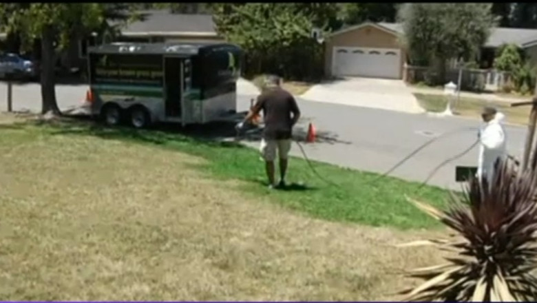 Cum trateaza americanii gazonul uscat Imagine