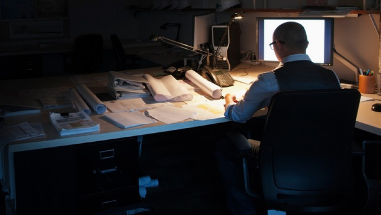 Cum va afecteaza munca in schimburi - medic Imagine