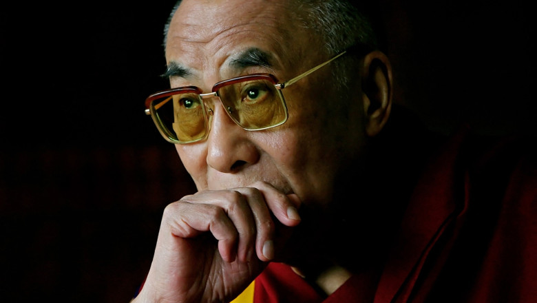 Cum va fi ales urmatorul Dalai Lama Imagine