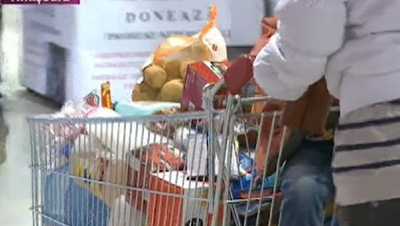 Cumparaturile, sport national inainte de sarbatori Imagine