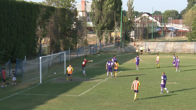 Cupa Romaniei: Ripensia Timisoara, calificare in prelungiri: 1-0 cu Muncitorul Resita Imagine