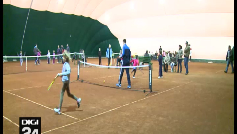 Cupa Tenis Club Oradea a deschis sezonul de tenis Imagine