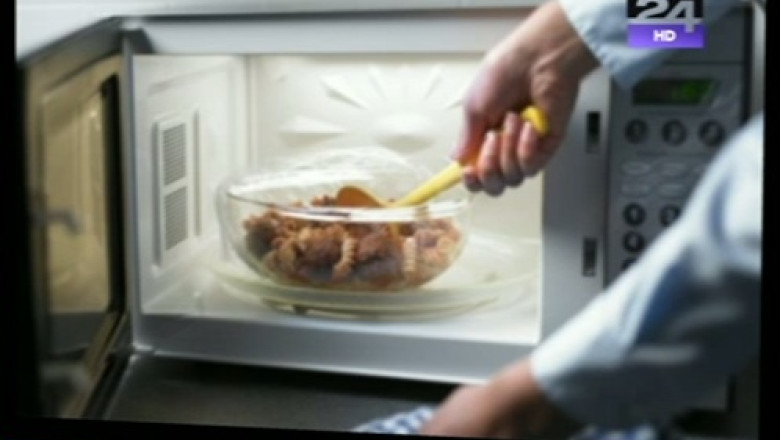 Cuptorul cu microunde, pe cale de disparitie Imagine