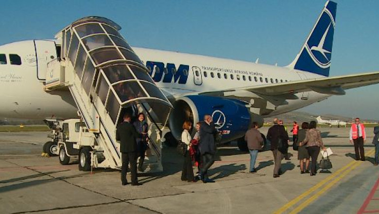 Cursa Cluj - Bucuresti, intoarsa pe aeroport din cauza unor probleme tehnice Imagine