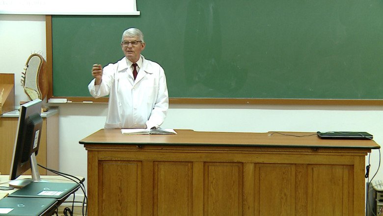 Cursuri in limba engleza la Universitatea de Stiinte Agricole si Medicina Veterinara din Iasi  Imagine