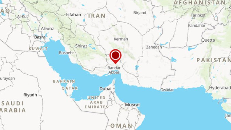 Cutremur de 5,7 in Iran. Sute de oameni au fost raniti Imagine