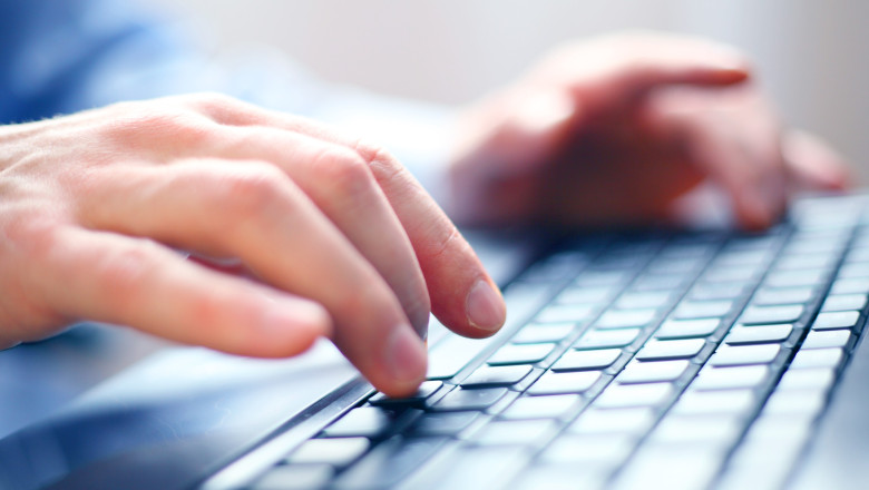 Cyberjihad? Site-urile mai multor publicatii franceze sunt nefunctionale Imagine