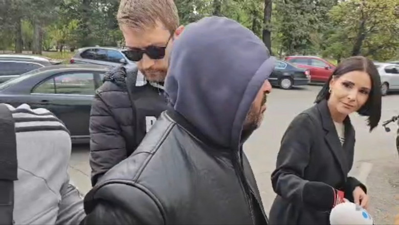 „Daca aveam o mitraliera, va impuscam pe toti”. Declaratii socante ale barbatului care a vrut sa-si incendieze masina intr-o benzinarie Imagine