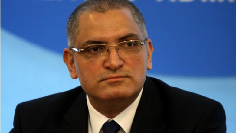 Damian Draghici, consilier al premierului: Romanului nu-i e rusine sa faca munca de jos, pe bani putini Imagine