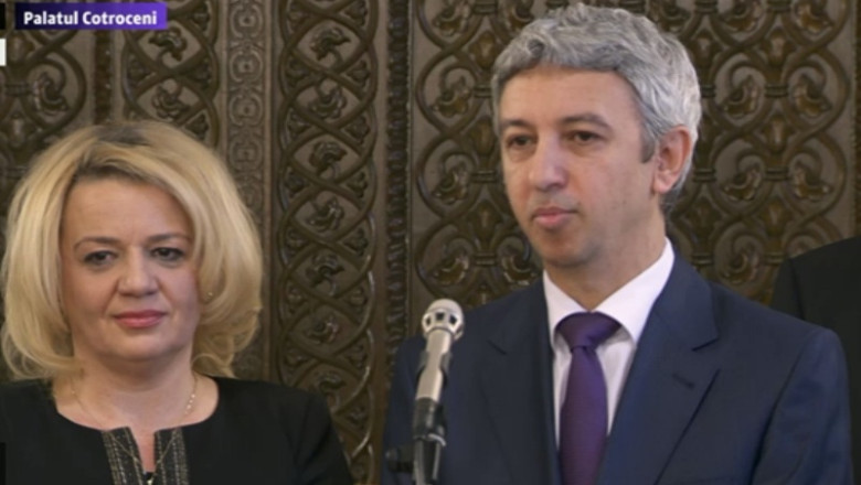 Dan Diaconescu, dupa consultarile de la Cotroceni: Am vorbit despre faptul ca toti suntem Charlie. L-am invitat pe presedinte la OTV, daca se va redeschide Imagine