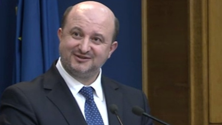 Daniel Chitoiu despre impozitarea constructiilor speciale: „Vor fi taxe pe stalpi, depozite, magazii” Imagine