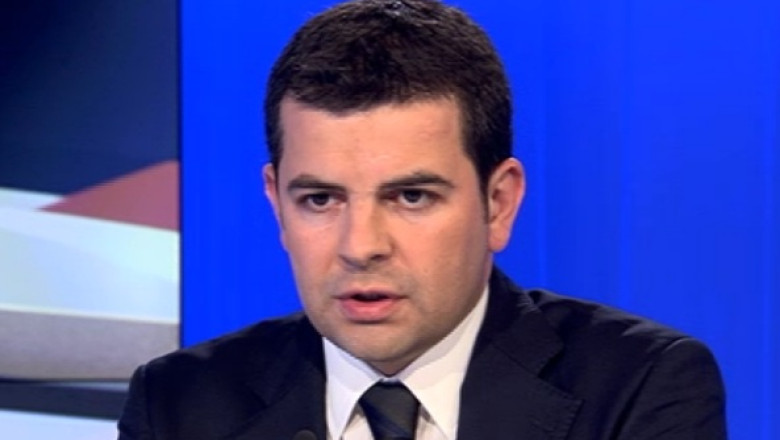 Daniel Constantin:„Am avut un zbor dificil acum doi ani. Maiestria domnului Adrian Iovan a facut sa ajungem cu bine la Bucuresti” Imagine