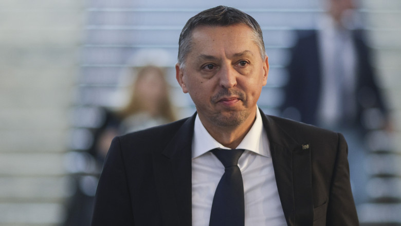 Daniel David: Am trecut de furtuna fiscal-bugetara. Am reusit sa salvam salariile si bursele pana la sfarsitul anului Imagine