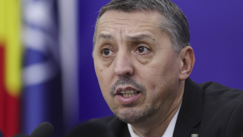 Daniel David: In urma masurilor de austeritate, avem salarii si burse pana la finele anului. Sindicatele de aceea exista: sa protesteze Imagine