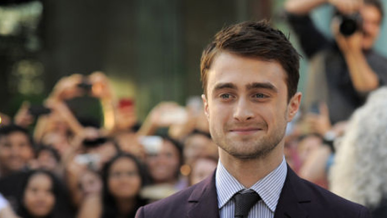 Daniel Radcliffe ar putea interpreta rolul lui Freddie Mercury intr-un film biografic Imagine
