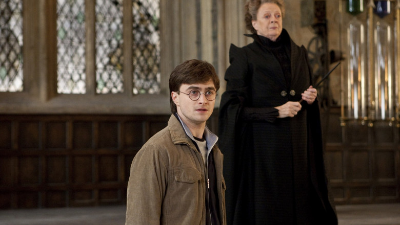 Daniel Radcliffe ii aduce un omagiu lui Maggie Smith, colega sa din Harry Potter : „Un intelect feroce cu o limba foarte ascutita” Imagine