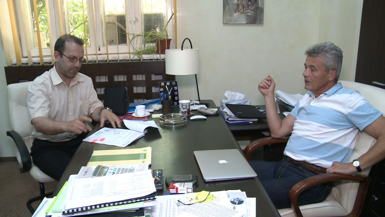 Dar din dar se face Rai. Un galatean va oferi timp de 22 de ani o bursa de 100 de dolari Imagine