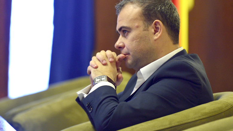 Darius Valcov: Nu cred ca toti parlamentarii isi vor mentine pozitia initiala privind Rosia Montana. Si noi avem semne de intrebare Imagine