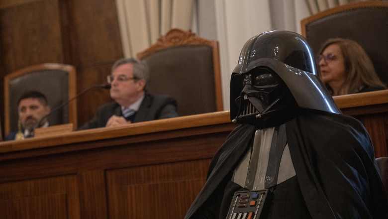 Darth Vader a fost „condamnat” la finalul unui proces pedagogic organizat in Chile. Cum a pledat celebrul personaj din Star Wars Imagine