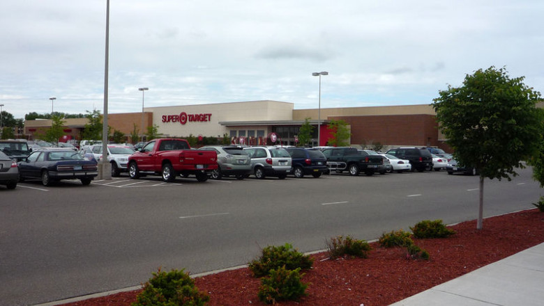 Datele bancare a 40 de milioane de clienti din SUA, furate de hackeri Imagine