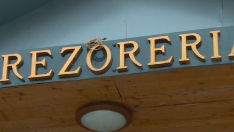 Datori la stat, executati silit de sarbatori Imagine