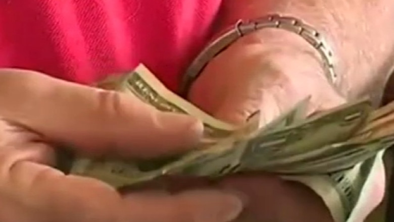 Datorie platita dupa 16 ani. Clientul unui restaurant a revenit sa isi achite nota de plata Imagine