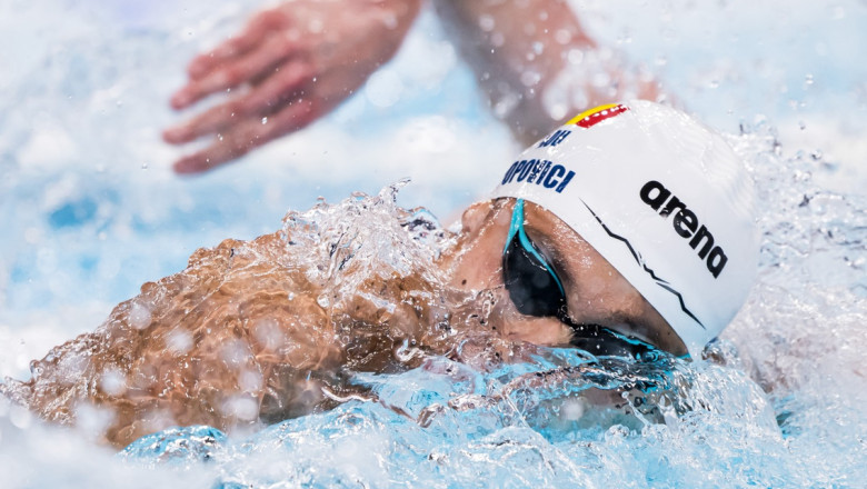 David Popovici s-a calificat cu cel mai bun timp in finala de la 200 m liber, la Europenele de inot Under-23 din Slovacia Imagine