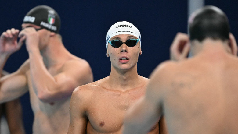 David Popovici s-a intors in Romania dupa performanta de la Campionatul European: „Nu a fost intotdeauna numai despre medalii” Imagine