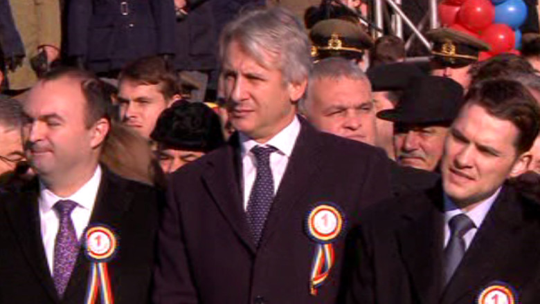 De 1 decembrie, iesenii au primit de la politicieni...promisiuni Imagine