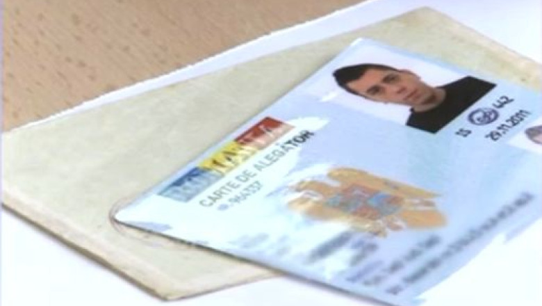 De 14 ani, statul da bani pentru tiparirea cartilor de alegator ca sa le interzica la alegeri Imagine