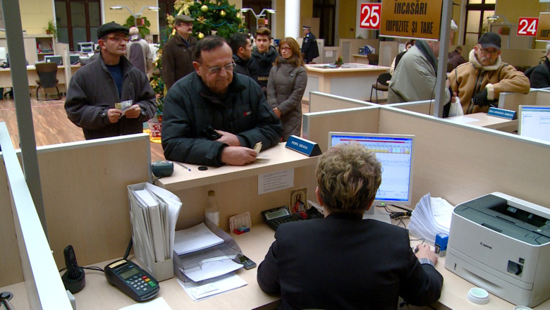 De azi oradenii isi pot plati impozitele si taxele pe 2015 Imagine