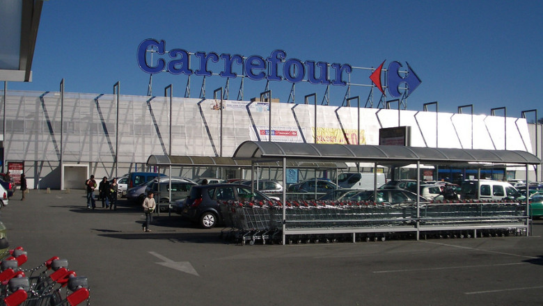 De ce ar vrea sa iasa Carrefour din Romania? Economist: „Este cel mai puternic semnal de avertizare pentru economia Romaniei” Imagine