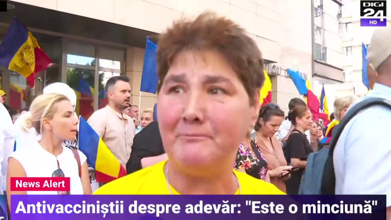 De ce au iesit in strada antivaccinistii chemati de Simion: „Vor sa decimeze populatia. Dumnezeu ne-a facut sanatosi” Imagine