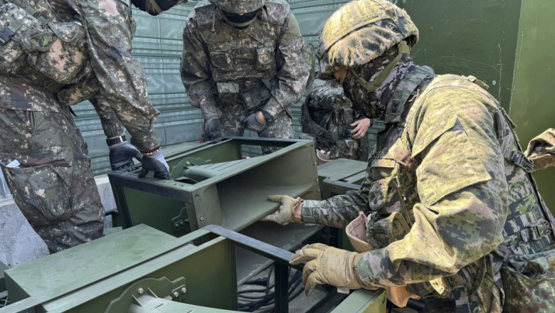 De ce isi retrage Seulul difuzoarele de propaganda de la granita cu Coreea de Nord. Masura a fost luata de noul presedinte sud-coreean Imagine