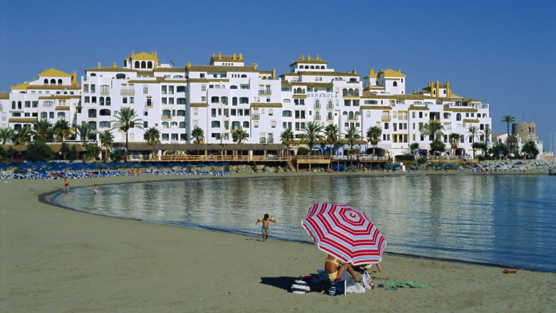 De ce nu-si permit spaniolii vacante la ei in tara Imagine