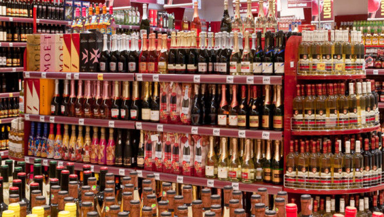 De la 1 septembrie se majoreaza accizele la alcool, bijuterii, masini si iahturi Imagine