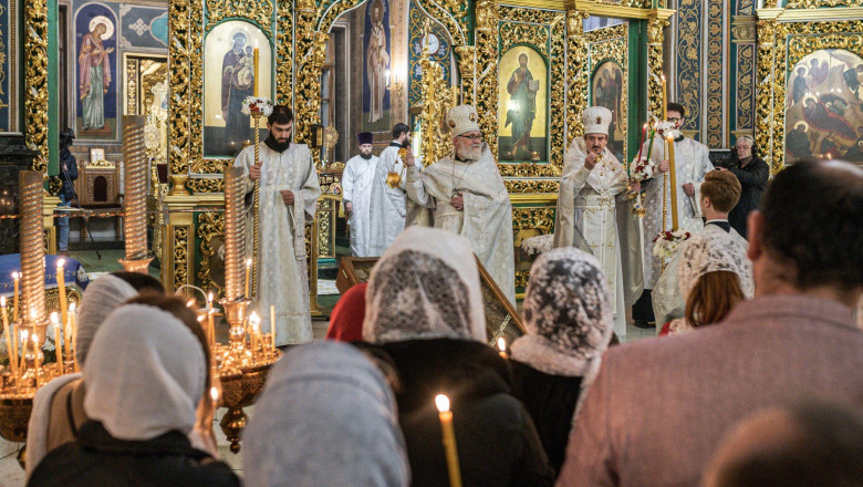 De la amvon la urne. Cum a devenit Biserica Ortodoxa o arma de razboi ruseasca in alegerile din Republica Moldova Imagine
