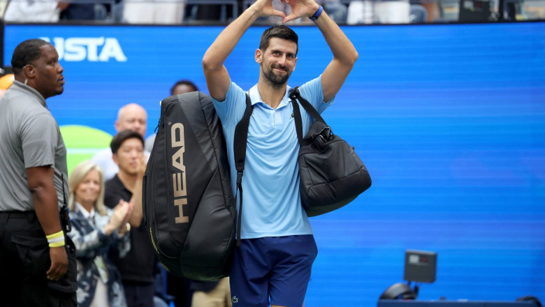 De la „idolul sarbilor” la „tradator”. Novak Djokovici s-a mutat in Grecia impreuna cu familia Imagine